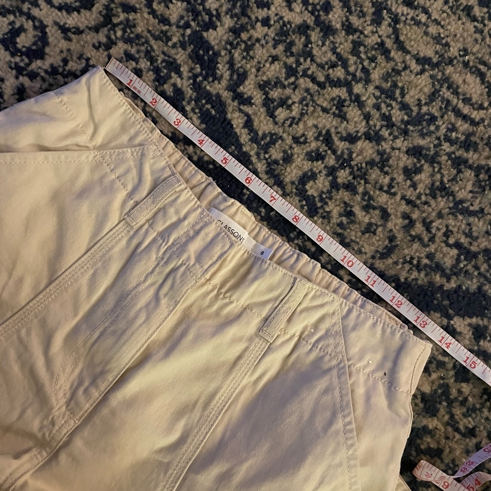 Glassons Wide Leg Cargo Pants in Light Khaki Tan